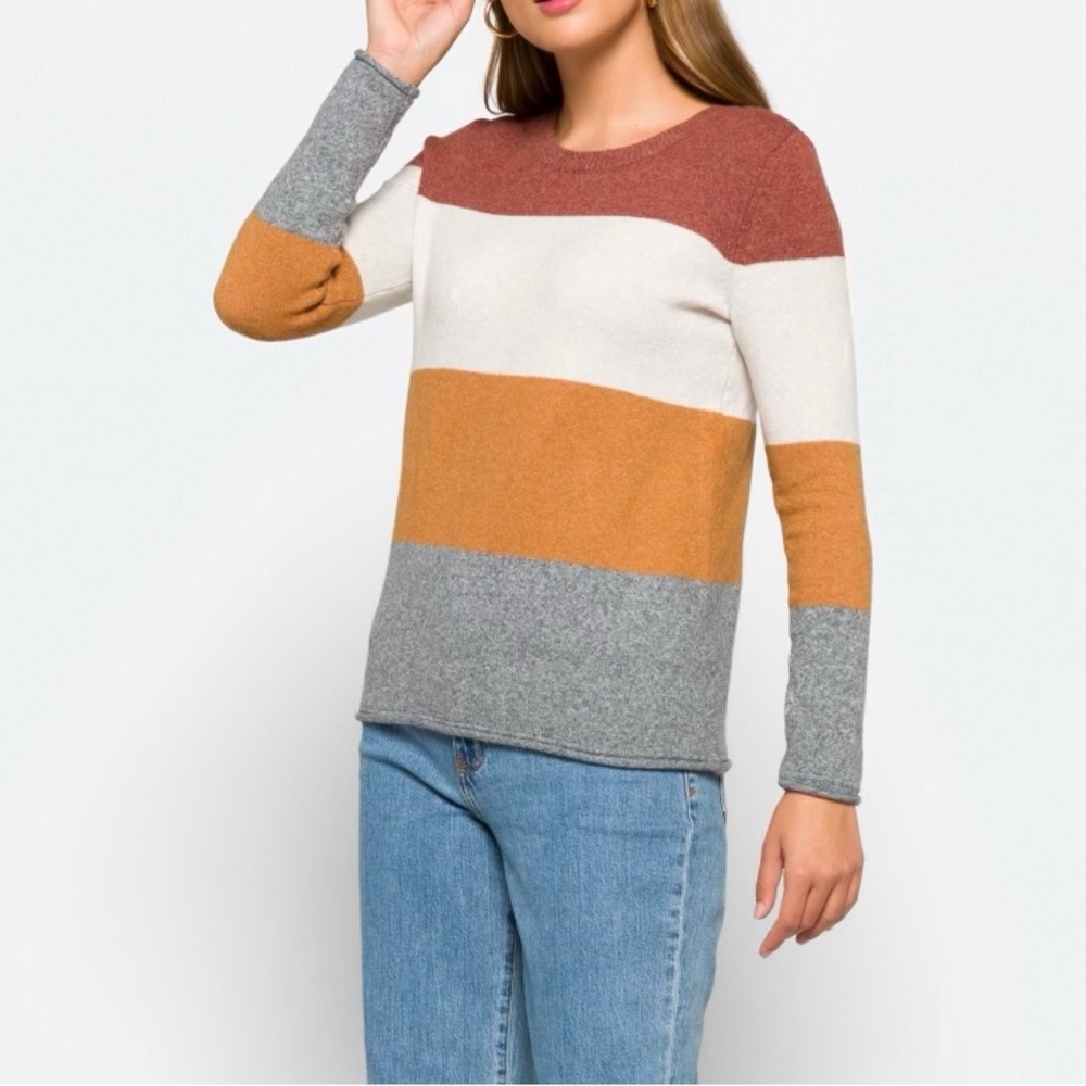 Women's Colorblock Crew Neck Sweater